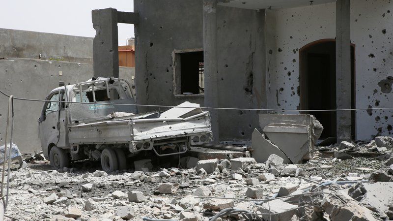 Más de 1.000 personas muertas por combate en Libia